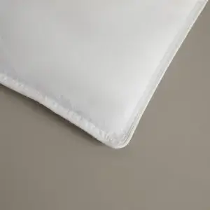 Dekbed met eigenschappen van de natuur